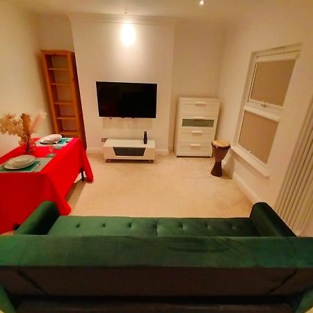 Fully-Equipped Flat In The City Of London. Extérieur photo