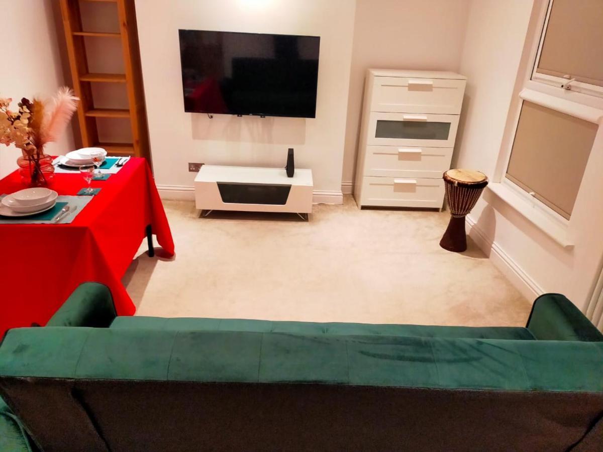 Fully-Equipped Flat In The City Of London. Extérieur photo